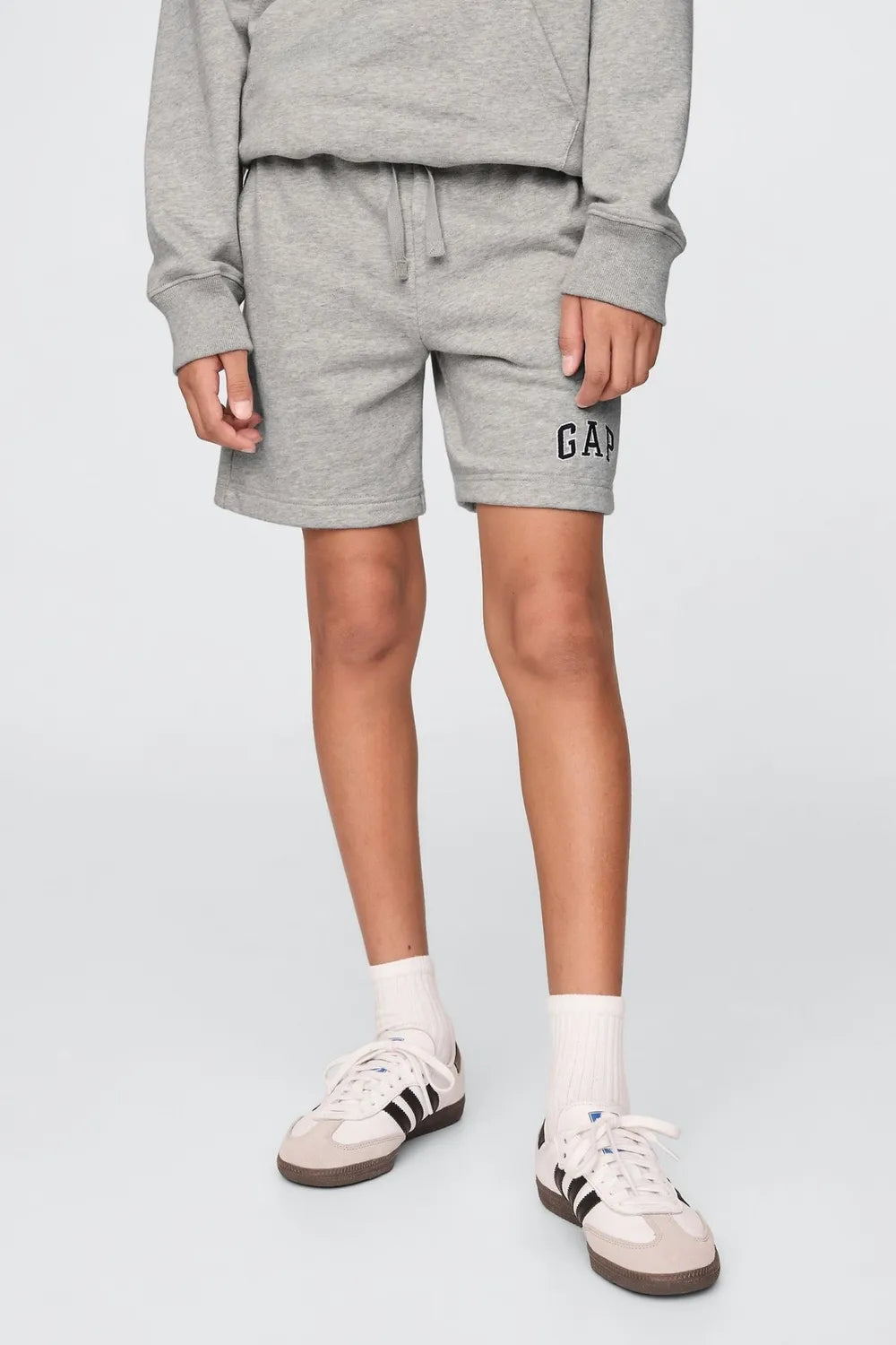 GAP Erkek Çocuk Açık Gri Şort 890929005
